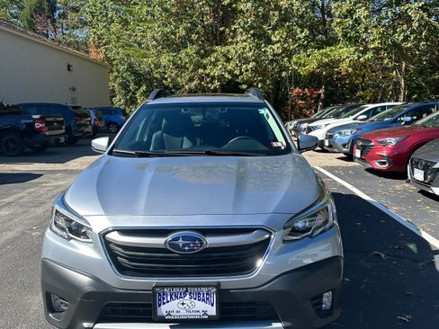 Used 2022 Subaru Outback Limited image 2