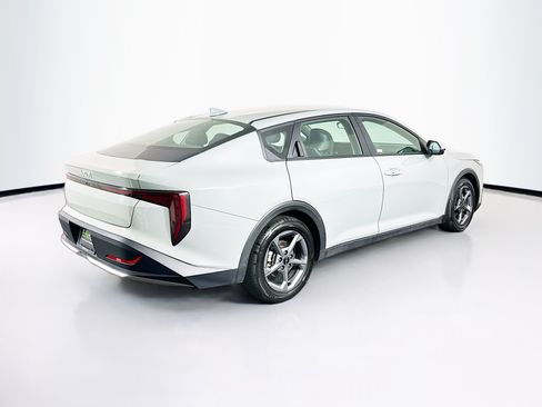 Used 2025 Kia K4 FWD image 9
