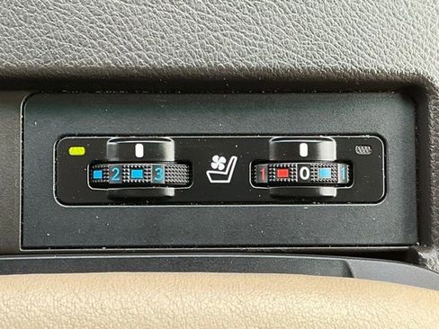 Used 2012 Lexus RX 350 FWD w/ Premium Pkg image 14