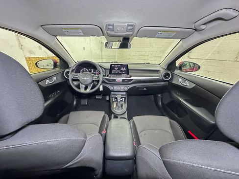 Used 2023 Kia Forte LXS image 25