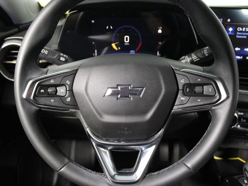 Used 2026 Chevrolet Trax ACTIV FWD image 15