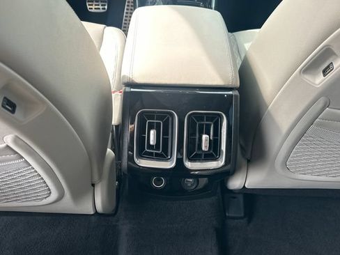 Certified 2021 Kia Sorento SX FWD image 18