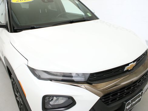 Used 2023 Chevrolet TrailBlazer ACTIV FWD image 13