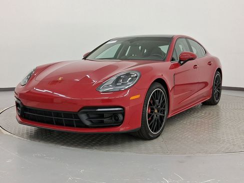Certified 2023 Porsche Panamera 4S image 1