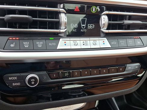 Used 2022 BMW X3 xDrive30i w/ Premium Package 2 image 16