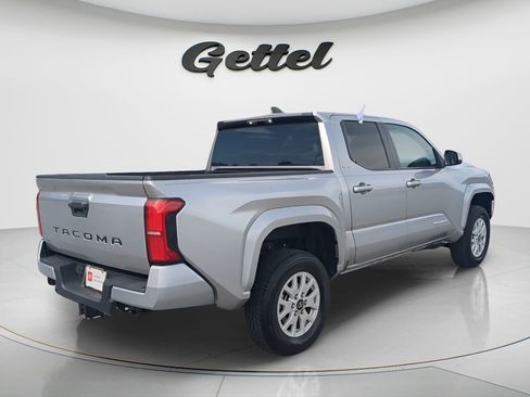 Used 2024 Toyota Tacoma SR5 image 5