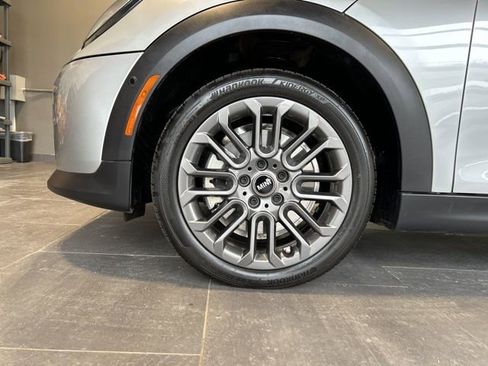 Used 2025 MINI Cooper S image 34