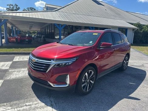 Used 2023 Chevrolet Equinox Premier FWD image 1