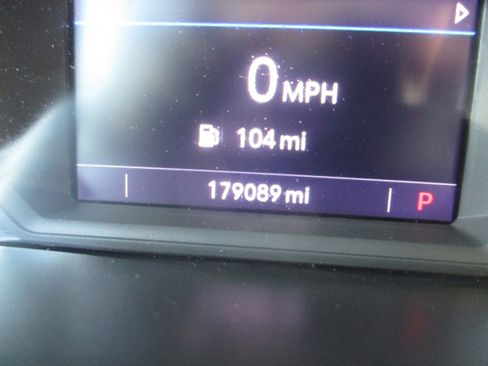 Used 2021 GMC Sierra 1500 2WD Double Cab w/ Sierra Value Package image 23