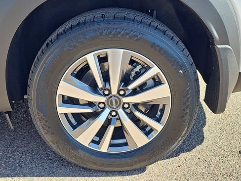 New 2026 Nissan Pathfinder SL FWD image 12