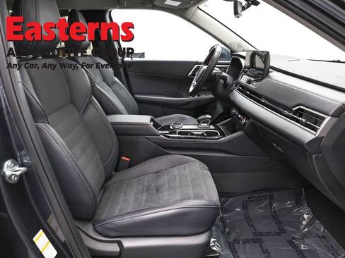 Used 2025 Mitsubishi Outlander SE FWD image 24