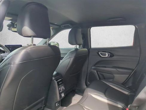 New 2026 Jeep Compass Limited AWD/4WD image 15
