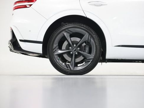 Used 2026 Genesis GV70 3.5T Sport Prestige AWD/4WD image 20
