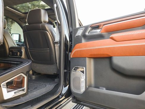 Used 2024 GMC Sierra 3500 Denali Ultimate image 47