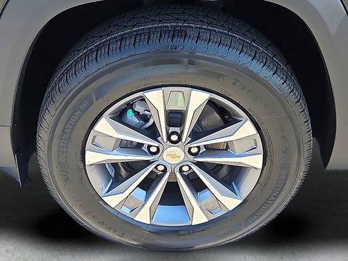 New 2026 Chevrolet Equinox LT FWD image 9