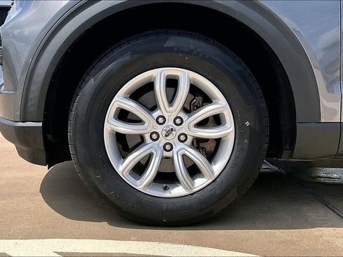 Used 2021 Ford Explorer 2WD image 8