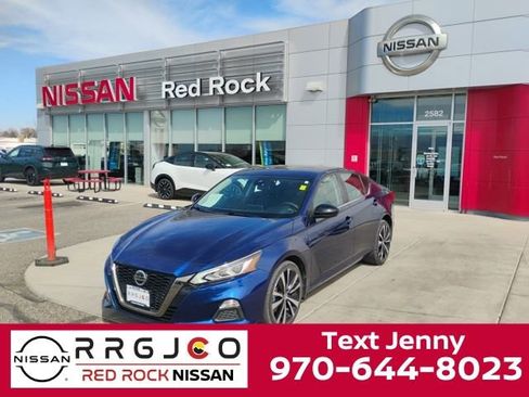 Used 2022 Nissan Altima 2.5 SR image 1