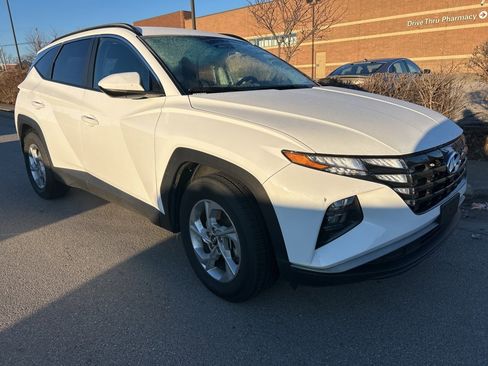 Used 2024 Hyundai Tucson SEL image 2