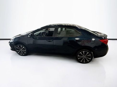 Used 2017 Toyota Corolla SE w/ Carpet Mat Package (TMS) image 9
