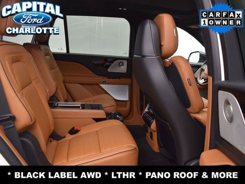 Used 2025 Lincoln Aviator Black Label image 16