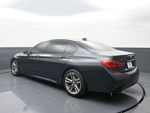 Used 2019 BMW 740i xDrive w/ Executive Package AWD/4WD image 5
