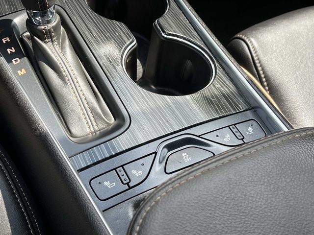 Used 2018 Chevrolet Impala Premier FWD image 15