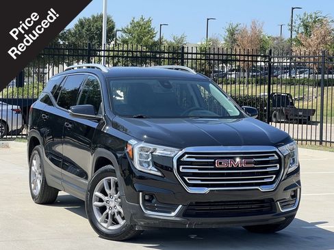 Used 2024 GMC Terrain SLT AWD/4WD image 1
