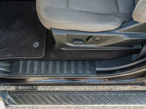 Used 2019 Ford F150 XLT w/ Equipment Group 302A Luxury image 18