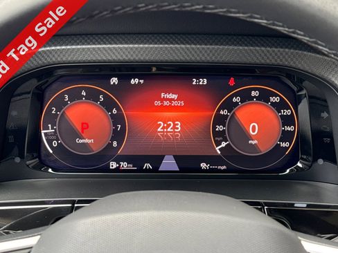 New 2025 Volkswagen Atlas Peak Edition SE image 23