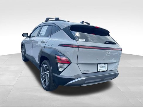 Used 2026 Hyundai Kona SEL Premium FWD image 3