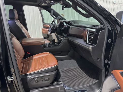 Used 2024 GMC Sierra 1500 Denali Ultimate AWD/4WD image 23