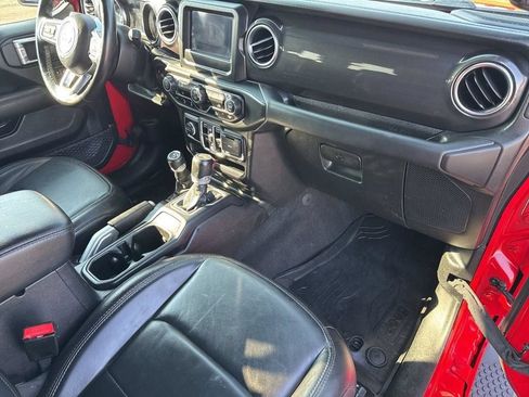 Used 2021 Jeep Wrangler Unlimited Sahara AWD/4WD image 26