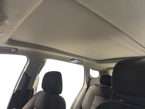 Used 2018 GMC Terrain SLE w/ Driver Convenience Package image 15