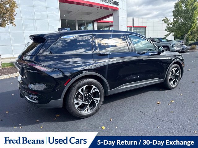 Used 2024 Lincoln Nautilus Premier w/ Equipment Group 102A AWD/4WD image 6