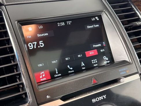Used 2018 Ford Taurus Limited AWD/4WD image 15