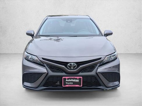 Used 2024 Toyota Camry SE w/ Cold Weather Package AWD/4WD image 2