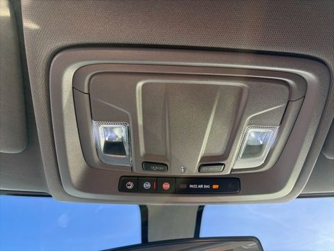 Used 2022 GMC Sierra 2500 SLE w/ SLE Value Package; image 28