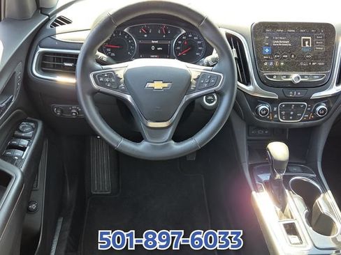 Used 2024 Chevrolet Equinox Premier FWD image 11