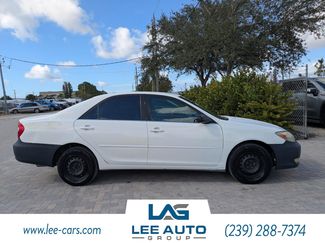 Used 2002 Toyota Camry LE video 2