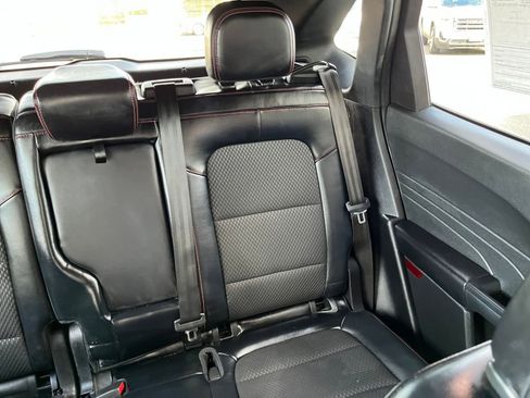 Used 2023 Ford Escape ST-Line image 37