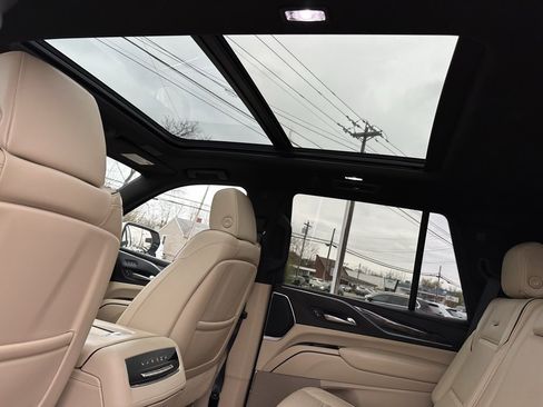 Used 2021 Cadillac Escalade Premium Luxury w/ Driver Assist Tech Package image 24