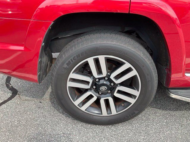 Used 2016 Toyota 4Runner Limited AWD/4WD image 12