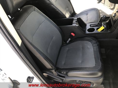 Used 2015 Ford Flex SEL w/ Equipment Group 202A FWD image 24