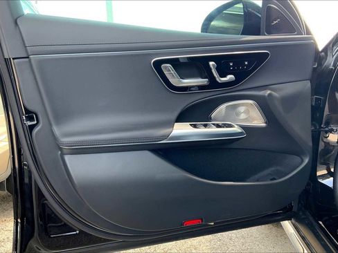 New 2025 Mercedes-Benz E 450 4MATIC All-Terrain Wagon image 15