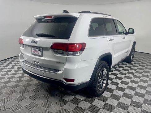 Used 2020 Jeep Grand Cherokee Limited w/ Luxury Group II image 5
