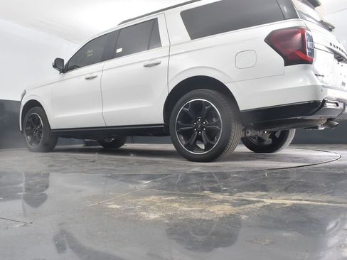 Used 2024 Ford Expedition Max Limited AWD/4WD image 24