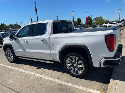 Used 2023 GMC Sierra 1500 Denali w/ Denali Reserve Package AWD/4WD image 4