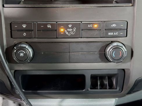 Used 2022 Ford F650 2WD Regular Cab Super Duty image 20