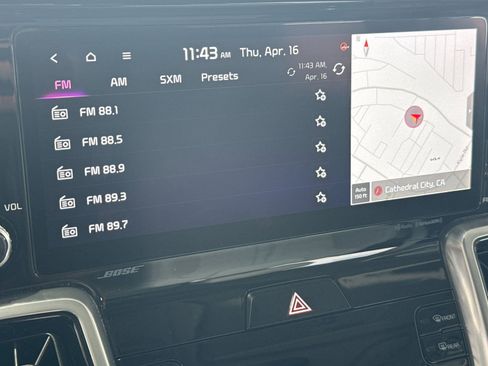 Certified 2024 Kia Sorento SX Prestige AWD/4WD image 18