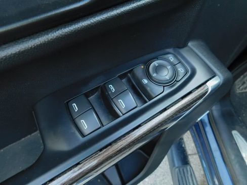 Used 2020 Chevrolet Silverado 1500 RST image 26